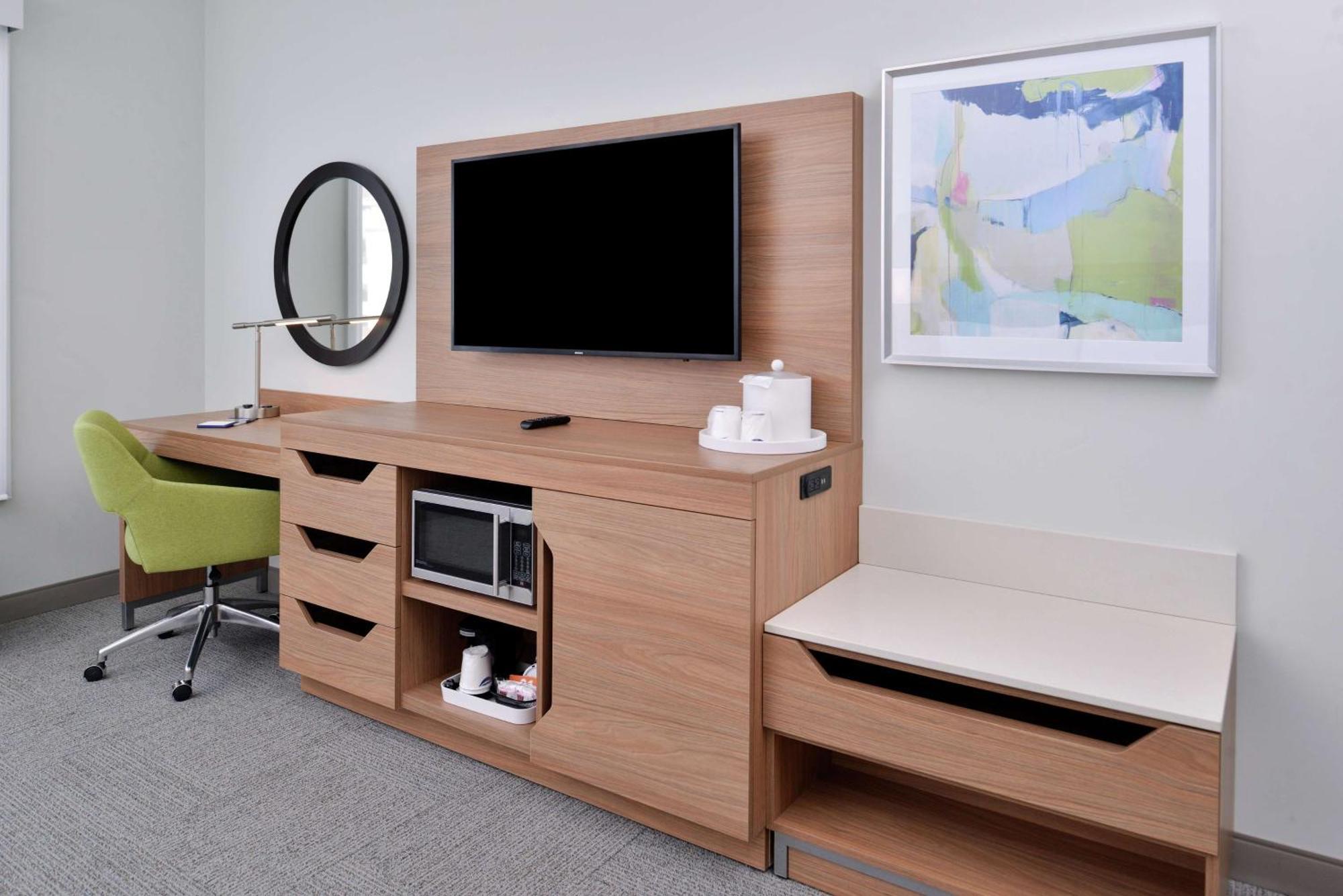 Hampton Downtown Channel District Hotel 3*